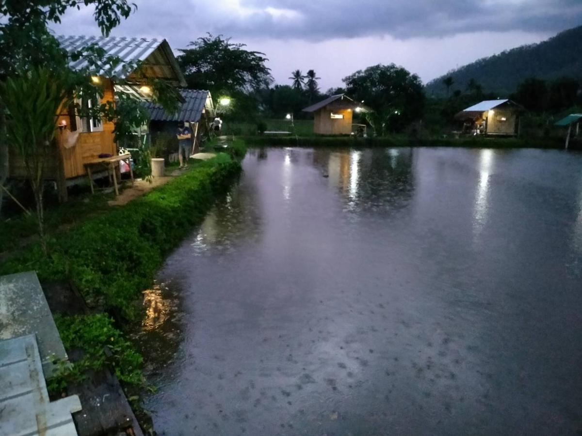 Samoeng Fishing Park Home Stay Eksteriør bilde